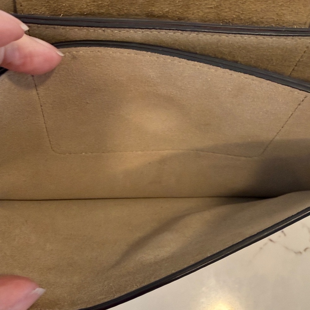 Chloe Faye Leather Bag - Picture 12 of 15